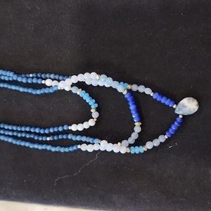 Semiprecious stone necklace, 14" drop.